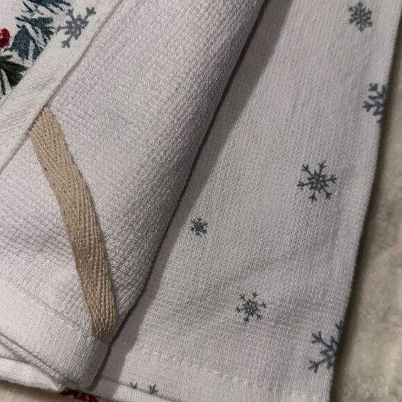 RACHEL ZOE Set of 3 Cotton White Red Green Christmas Gingerbread Kitchen Towels - Picture 4 of 9